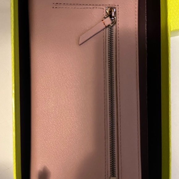Ted Baker Wallet - Picture 3 of 3